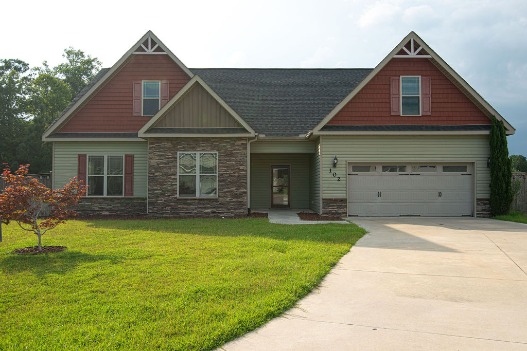 102 Gabriels Way