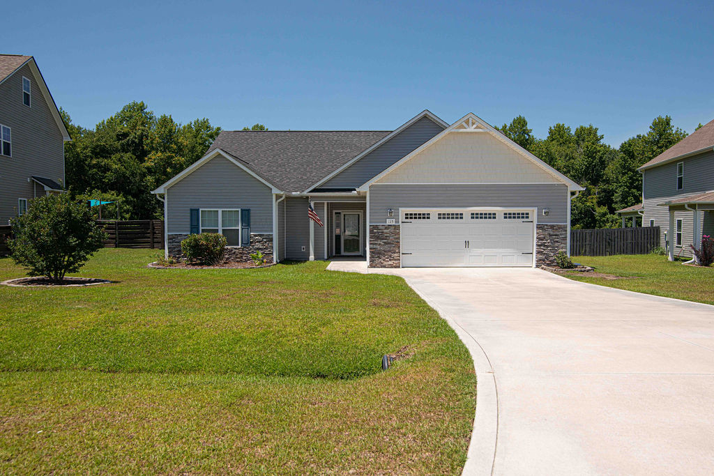 125 Bridgeport Drive