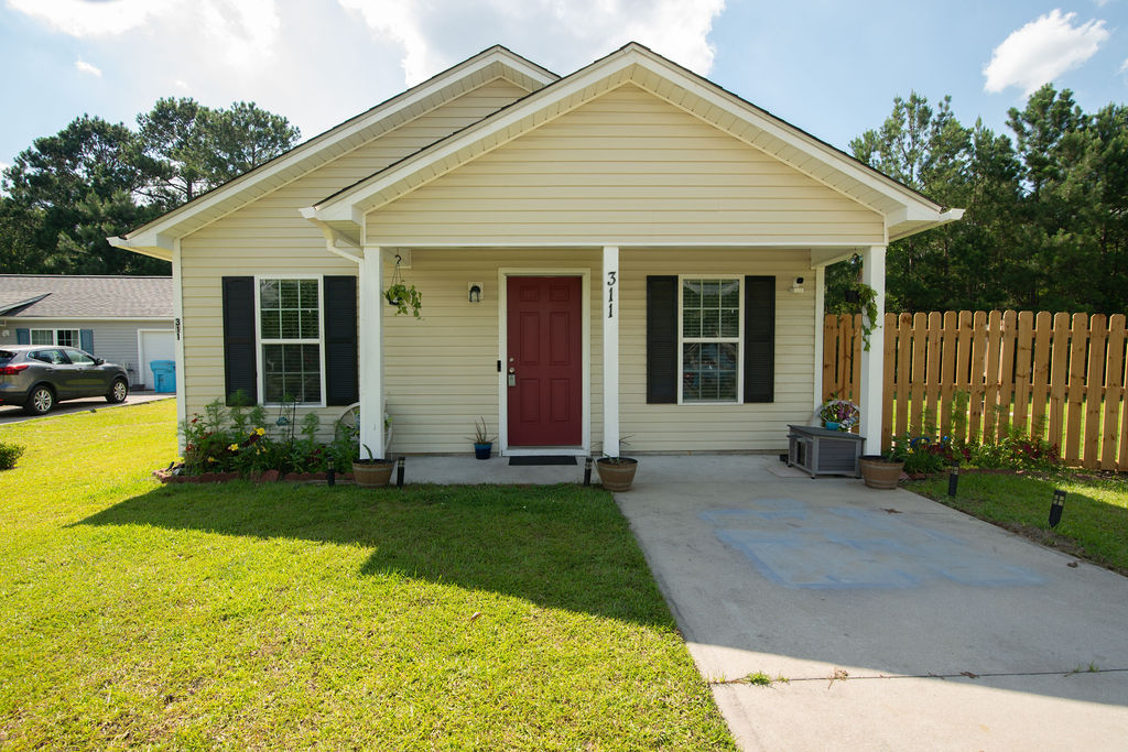 311 Snow Bell Court